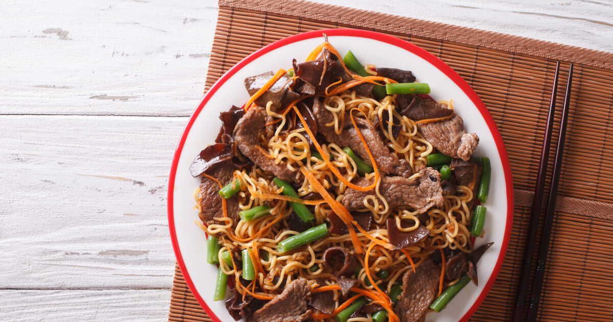 Nouilles sautées à la chinoise : la recette de Laurent Mariotte