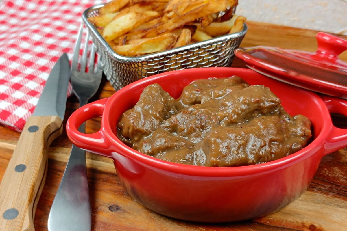 La carbonade flamande revisitée par Laurent Mariotte en 3 ingrédients