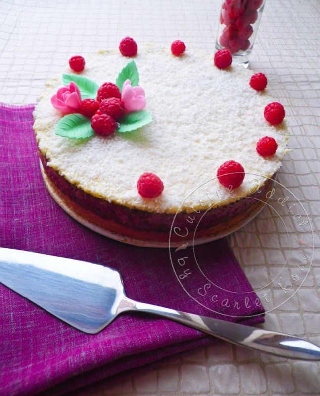 Gâteau aux amandes, mascarpone et framboises