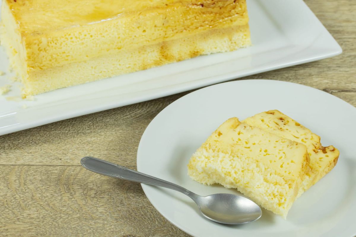Savourez le flan coco : la recette hawaïenne en trois étapes simples