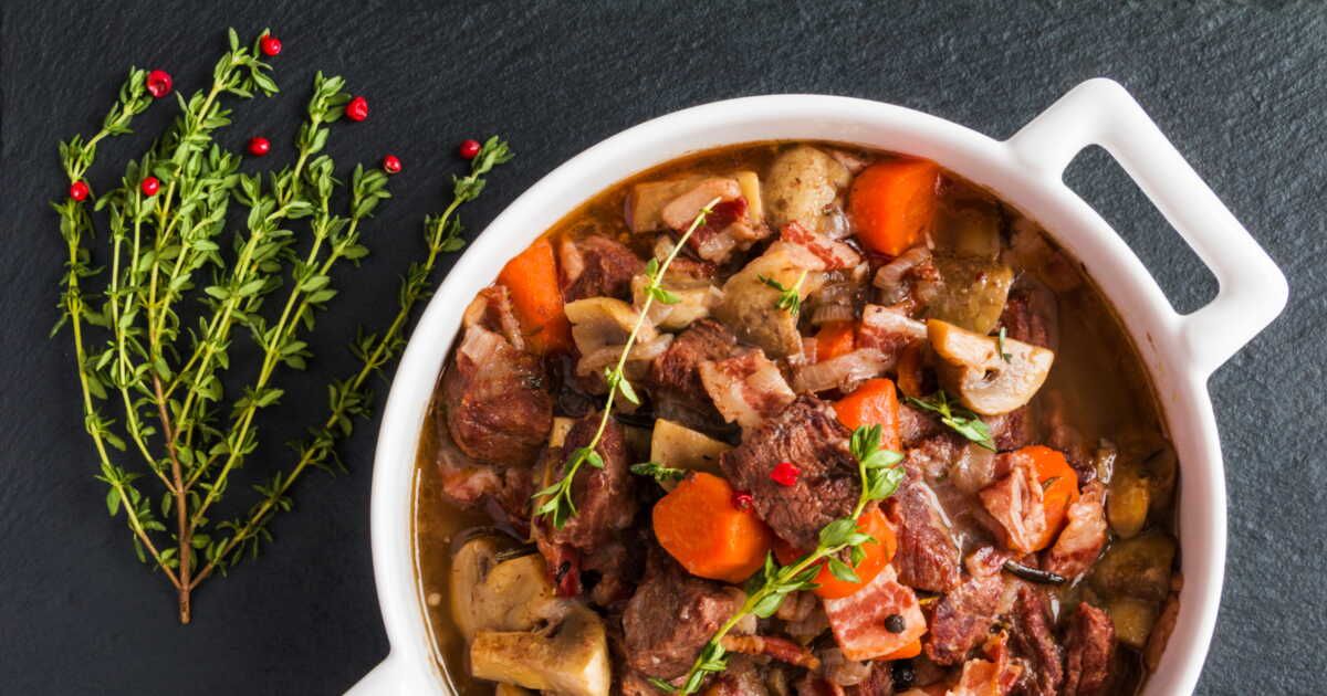 Philippe Etchebest révèle ses astuces pour un bœuf bourguignon inoubliable