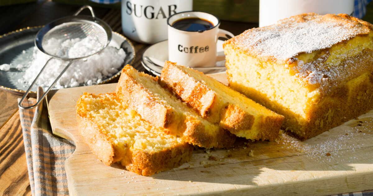 Dégustez un gâteau au yaourt ultra-moelleux avec Julie Andrieu