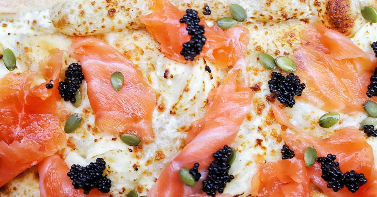 une pizza de fête qui éclate de saveurs pour le nouvel an