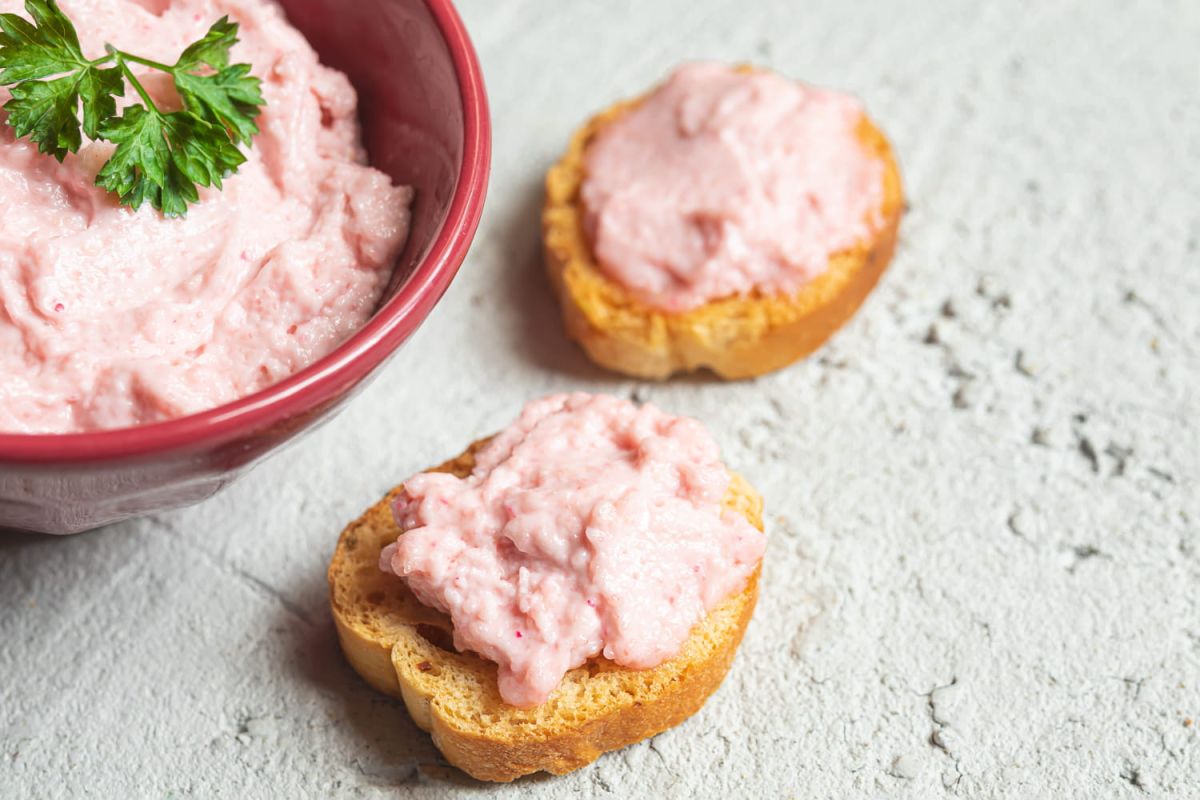 Une recette de tarama onctueux par Cyril Lignac pour des apéros réussis