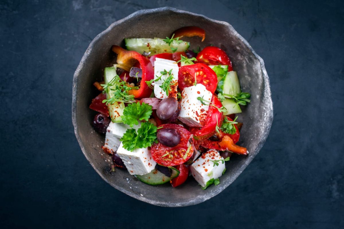 Découvrez la vraie salade grecque selon Laurent Mariotte