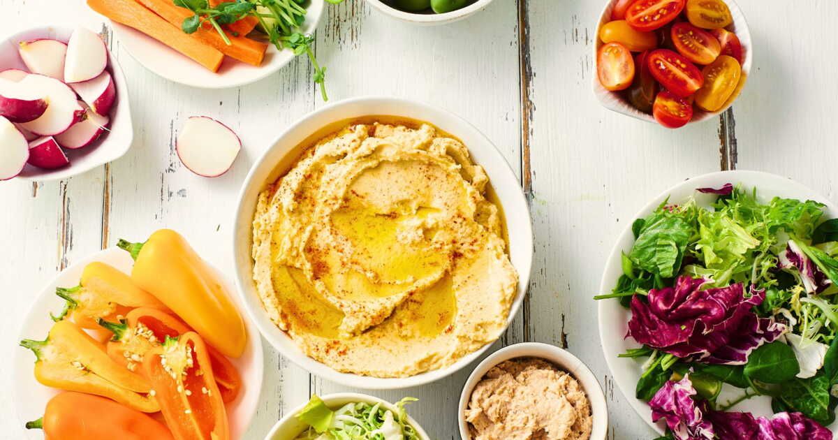 Célébrez l'été avec ces 10 dips éclatants à partager entre amis