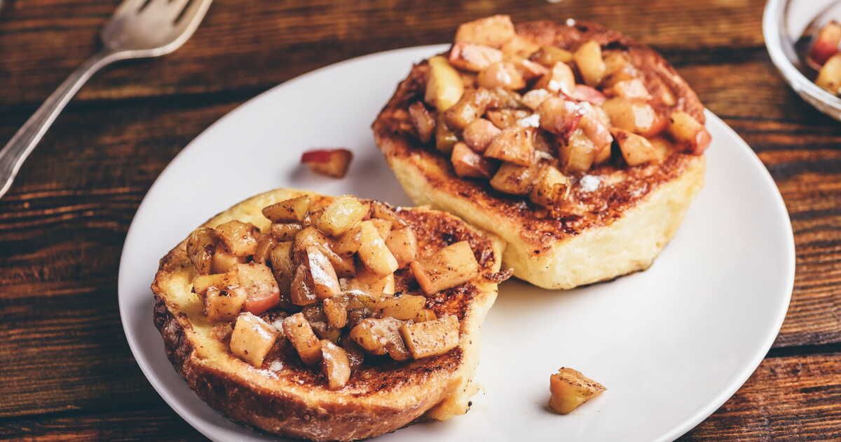 Redécouvrez le pain rassis avec une recette gourmande aux coings