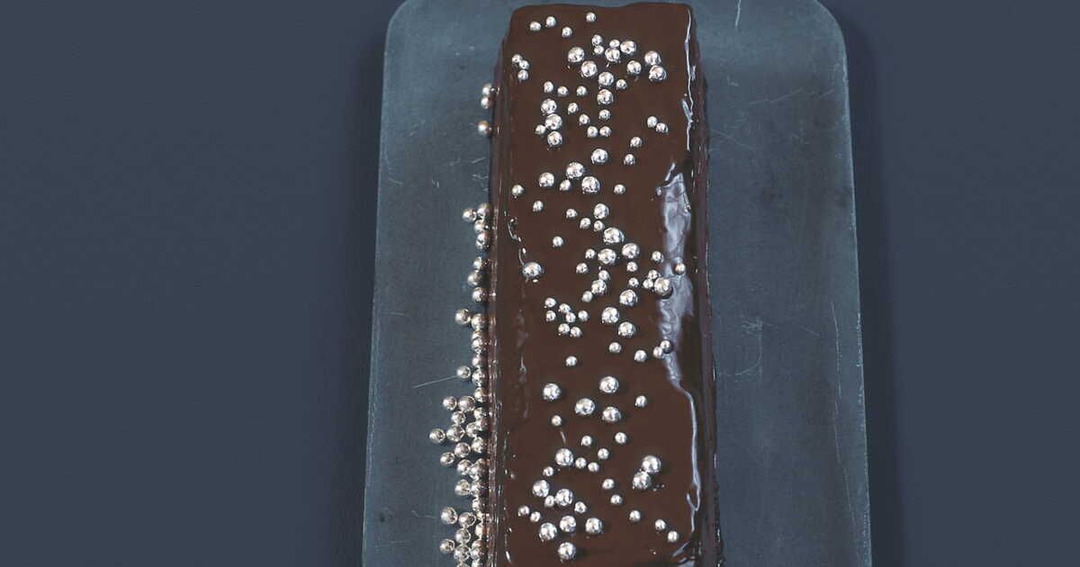 Bûche à l’orange et ganache corsée