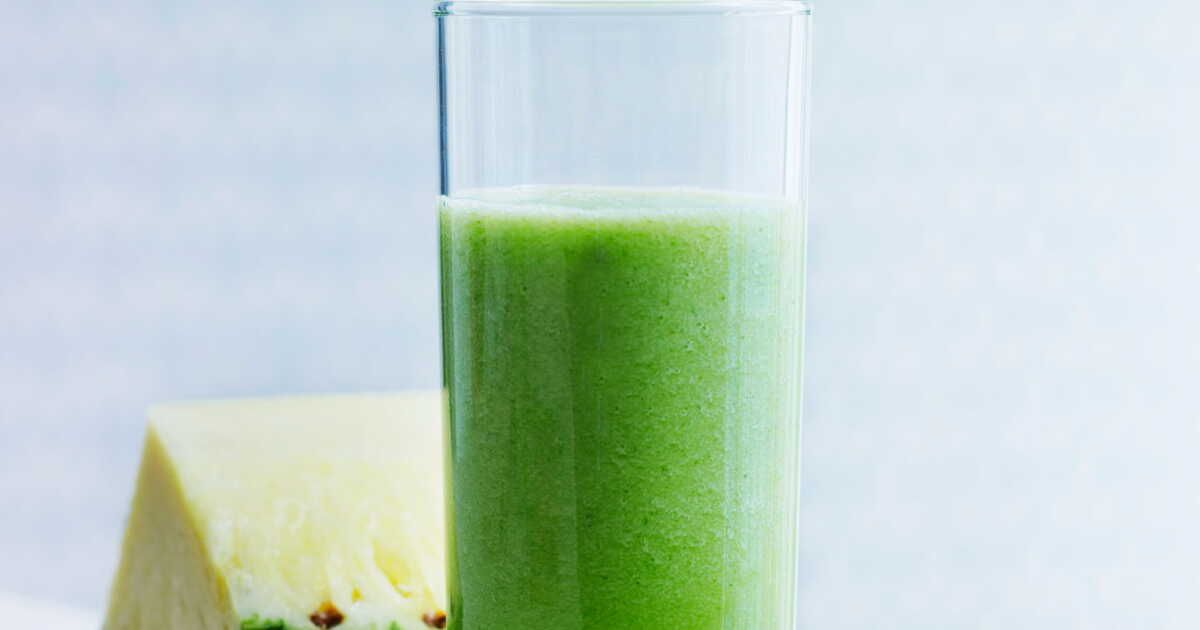 Un délice tropical : le jus d'ananas et concombre rehaussé à la menthe