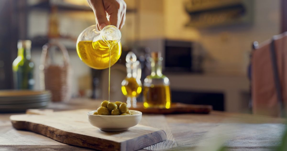 Une nutritionniste s’insurge contre plusieurs marques d'olives en supermarché : elles contiennent un additif problématique