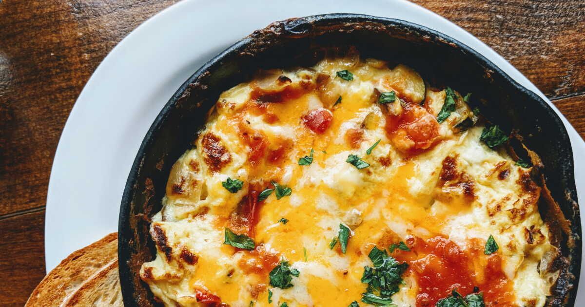 Dîner express : la recette des œufs brouillés à la tomate de Laurent Mariotte