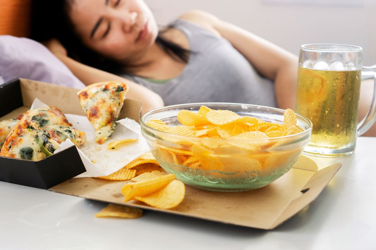 9 aliments à éviter le soir pour mieux dormir
